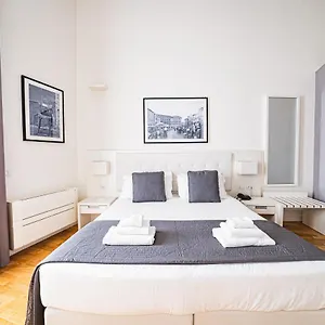 2* Pensión Capitals Luxury River