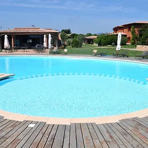 **** Parque de vacaciones Cala Paradiso Italia